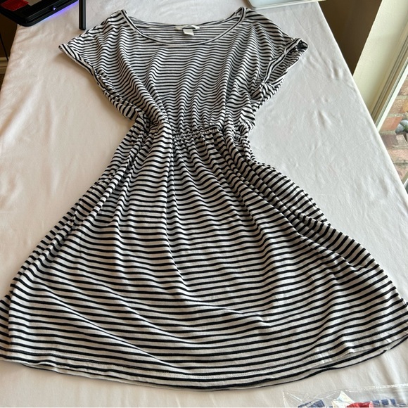 **SOLD** - Picture 10 of 11